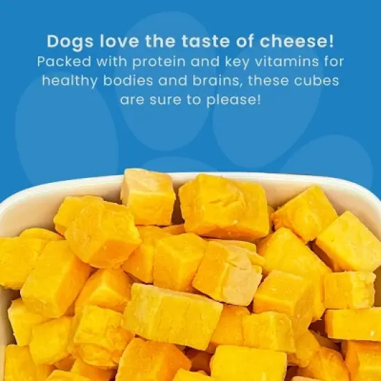 Muenster Perfect Balance Cheese Flavor Freeze Dried Dog Treats - 5oz image {4}