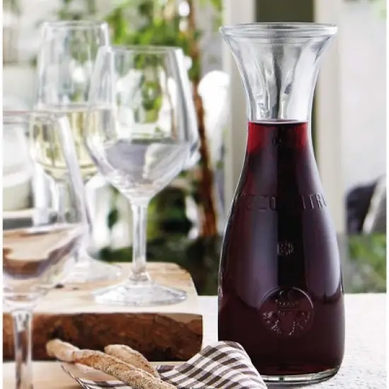 Bormioli Rocco Misura PZ Carafe, 17 oz Elegant Glass Carafe - BPA-Free with Classic Shape, Comfortable Handle for Easy Pouring - Durable Glass image {2}