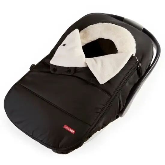 Skip Hop Stroll & Go Car Seat Cover image {11}