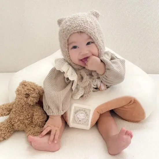 The Original Hugaboo HUG4284 Infant Sitting Chair, Creme Brulee, Latte and Earth image {1}