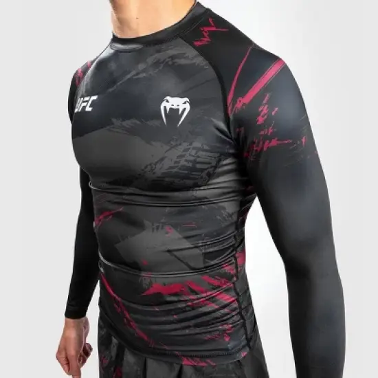 Venum UFC Authentic Fight Week 2.0 Long Sleeve Rashguard - Black/Red image {5}