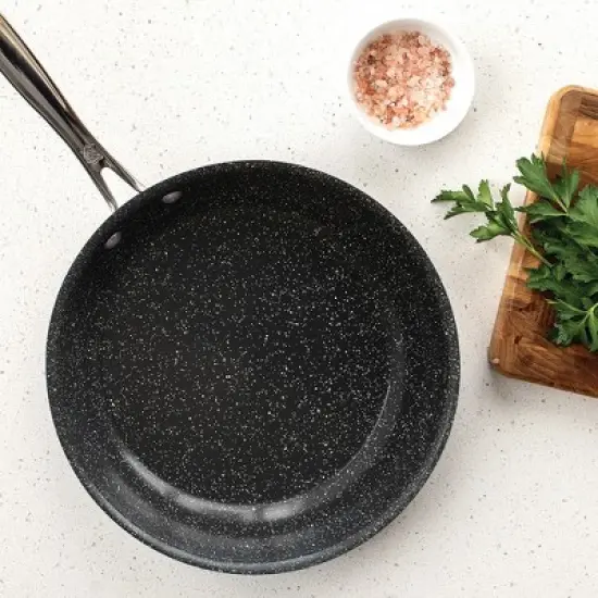 Nordic Ware Basalt Nonstick Skillet Pan image {6}