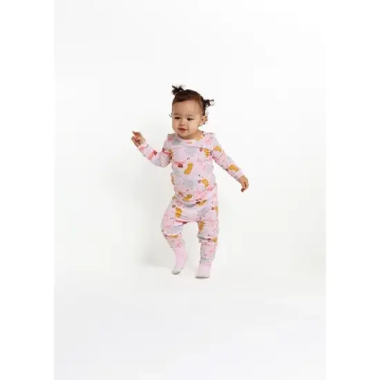 Sleep On It Infant/Toddler Girls Animal Zoo Snug Fit 2-Piece Pajama Sleep Set With Matching Socks image {3}