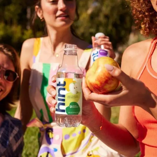 hint Crisp Apple Flavored Water - 16 fl oz Bottle image {5}