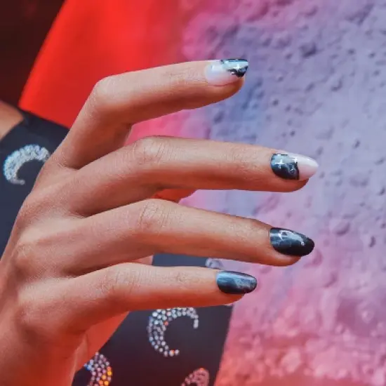 KISS Products Voguish Fantasy Fake Nails - Space Girl - 31ct image {3}