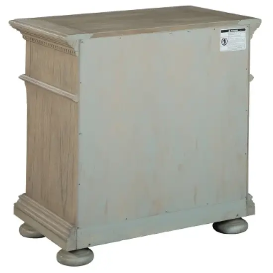Hekman 25263 Three Drawer Night Stand 799 image {4}
