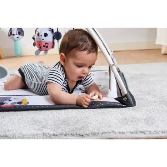 Tiny Love Magical Tales Black & White Gymini Play Activity Gym image {4}