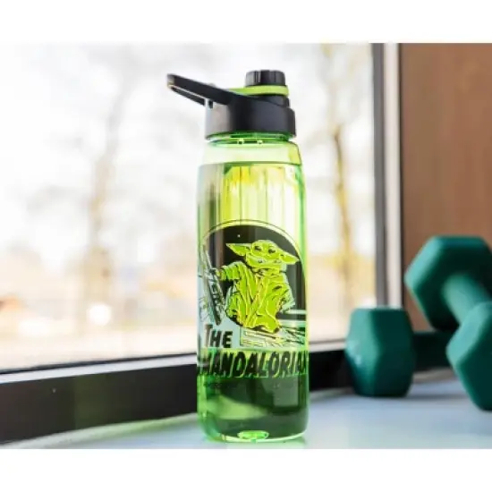 Silver Buffalo Star Wars: The Mandalorian Plastic Water Bottle With Screw-Top Lid | 28 Ounces image {2}
