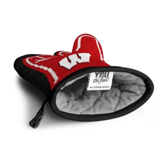 NCAA Wisconsin Badgers Oven Mitt image {2}