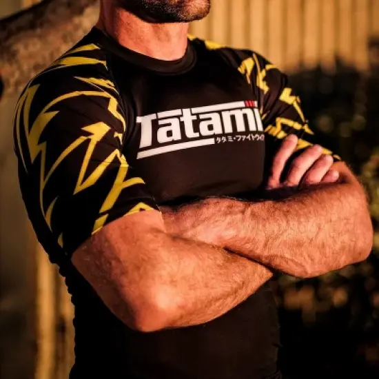 Tatami Fightwear Recharge Short Sleeve Rashguard - Bolt image {5}