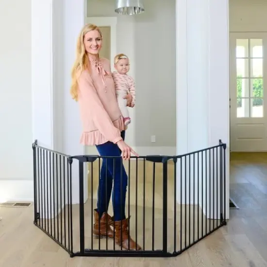 Cardinal Gates EX100 XpandaGate Expandable Baby & Pet Gate - Black image {6}