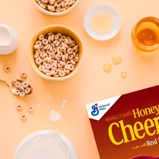 Cheerios Breakfast Cereal image {10}
