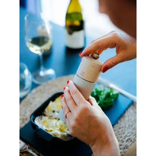 Peugeot | Line Pepper Mill, Aluminum + Beechwood, Natural, 18 cm - 7 in image {2}