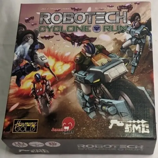 Strange Machine Games: Robotech: Cyclone Run, Ages 10+ image {3}