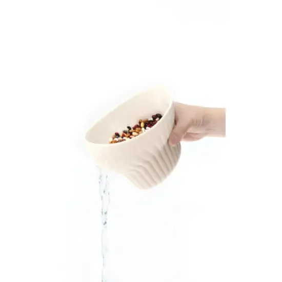 Talisman Designs 2-in-1 Measure Rinse & Strain for Grains, Fruit, and Beans, 2 Cups image {2}