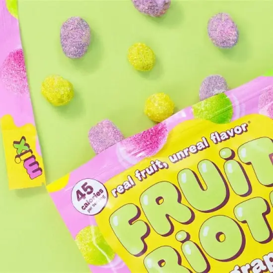 Fruit Riot Frozen Sour Mixed Candy Grapes - 8oz image {4}