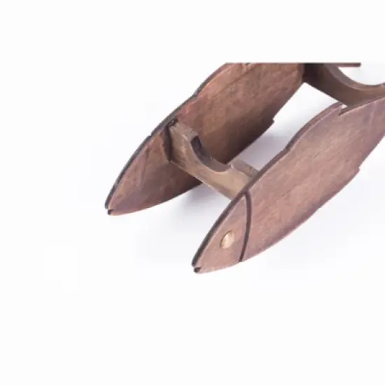 Vintiquewise Wooden Fish Shaped Vintage Decorative Single Bottle Wine Holder image {4}