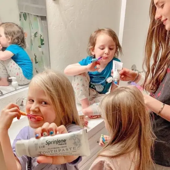 SprinJene Natural FF Toothpaste - 3.5oz image {4}