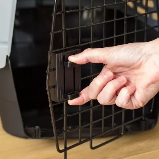 IRIS USA Small Pet Travel Carrier with Front and Top Access, Black/Gray image {5}