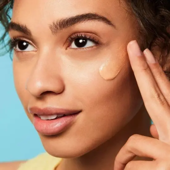 e.l.f. SKIN Suntouchable! Whoa Glow SPF 30 Sunscreen & Primer - Sunbeam - 1.69 fl oz image {2}