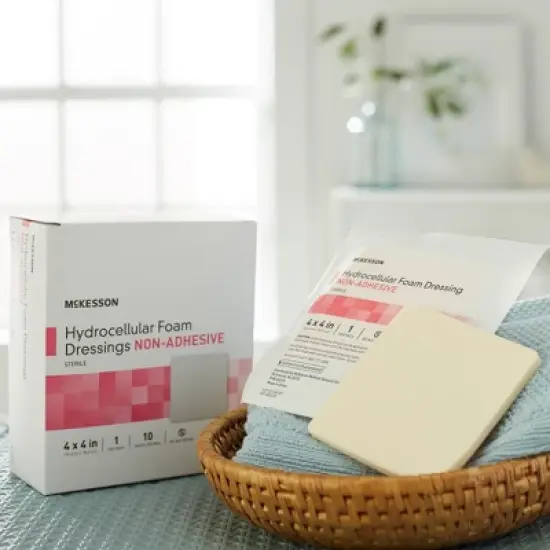 McKesson Foam Dressing, Non-Adhesive, 4 x 4 in image {3}