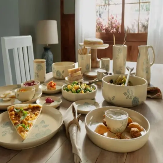 SEVOBAL Serving Platters Handcrafted Ceramic Floral Side Plate, Elegant Dining Accent for Everyday and Entertaining, Off-White, 10.04"*10.04"*0.98" image {3}