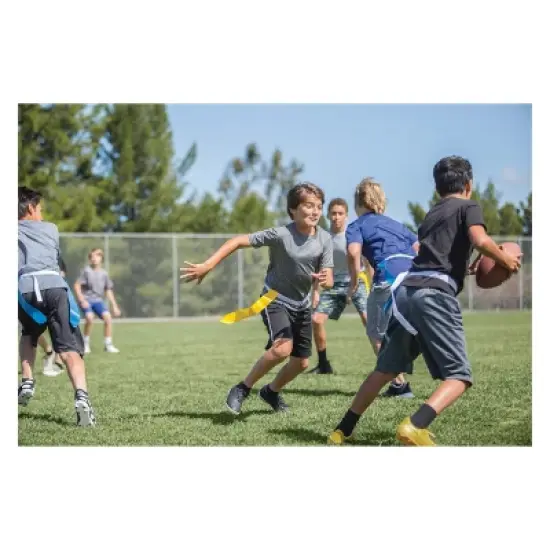 SKLZ 10 Man Flag Deluxe Football Set image {2}