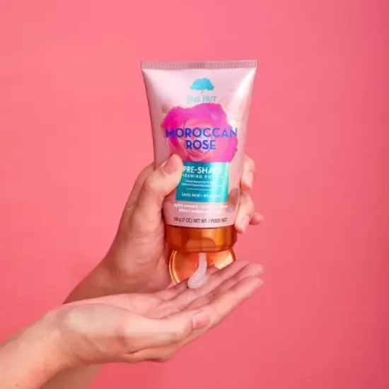 Tree Hut Moroccan Rose Pre-Shave Foaming Polish - 7oz image {6}