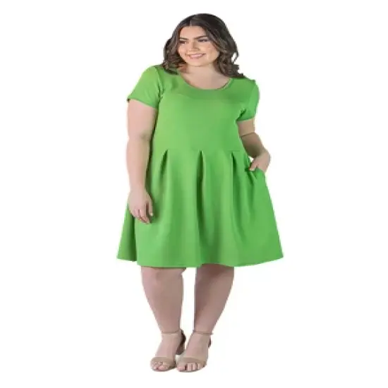 Plus Size Scoop Neck Knee Length Pleated Pocket Dress image {7}