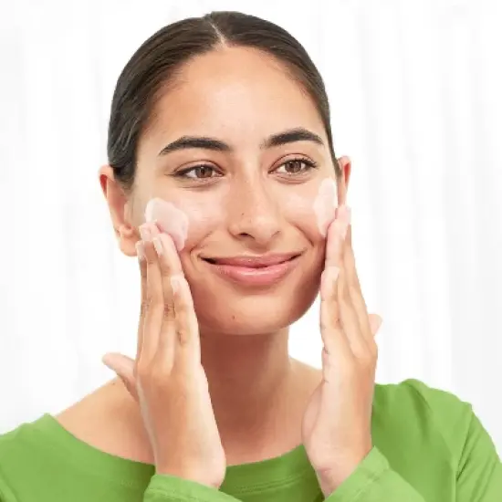 Cetaphil Daily Facial Moisturizer Broad Spectrum - SPF 50 - 1.7 fl oz image {2}