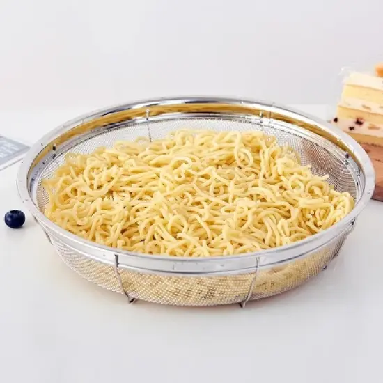Fine Mesh Strainer for Kitchen, Stainless Steel Colander Bowl for Pasta, Rice, Fruit, image {4}