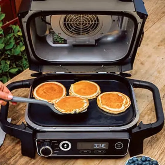 Ninja Woodfire Outdoor Grill and Smoker, Black - Factory Refurbished (OG705CO) image {2}