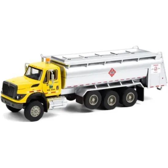 2018 International WorkStar Tanker Truck Yellow and Silver "PennDOT" "S.D. Trucks" Series 12 1/64 Diecast Model by Greenlight image {1}