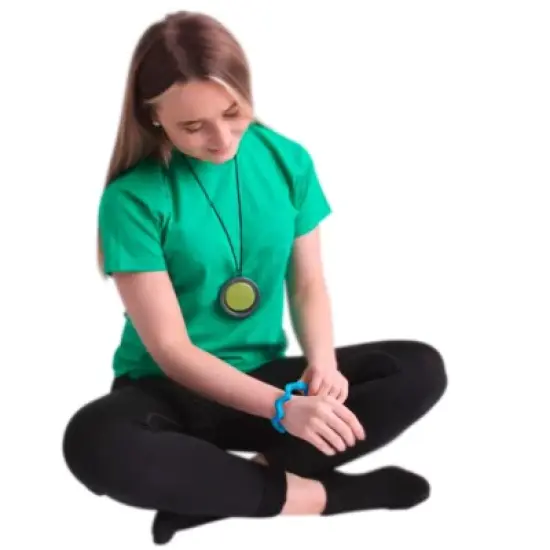 Chewigem Flip Chewable Pendant, Red image {2}