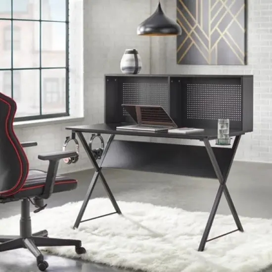 Wilmore Desk - Buylateral image {2}