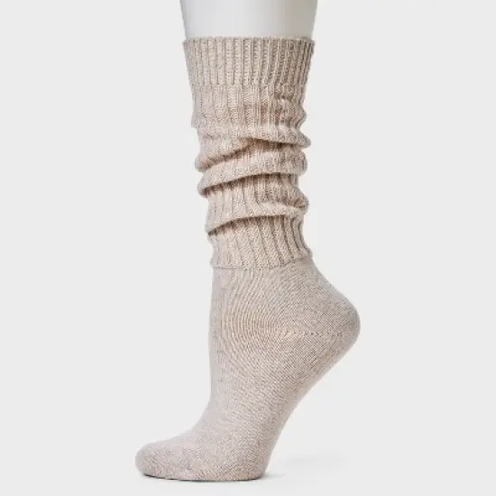 Women's Slouch 2pk Crew Socks - Universal Thread&trade; 4-10 image {1}