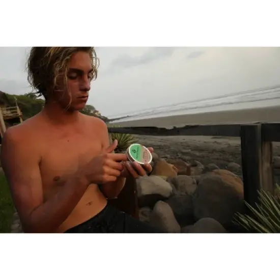 Raw Elements Face and Body Mineral Sunscreen Tin - SPF 30 - 3oz image {19}