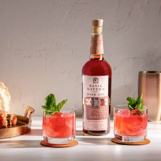 Basil Hayden Dark Rye Whiskey - 750ml Bottle image {3}