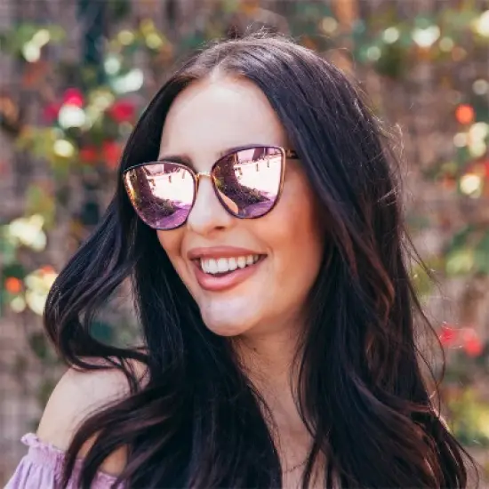 WMP Eyewear Full Flat Lens Cateye Sunglasses for Women image {3}