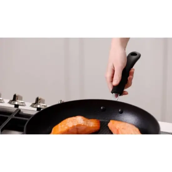 T-fal Ultimate Hard Anodized 3pk Fry Pan Set image {2}