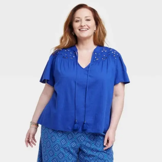 Women's Short Sleeve V-Neck Woven Eyelet Top - Knox Rose&trade; image {4}