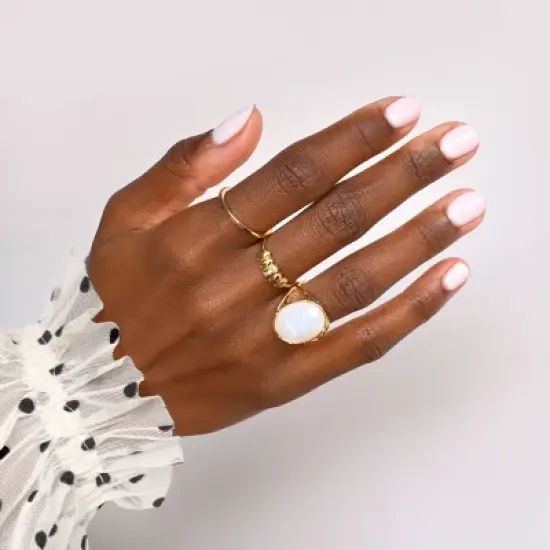 Le Mini Macaron Gel Nail Polish - Coconut Yogurt - 0.29 fl oz image {2}