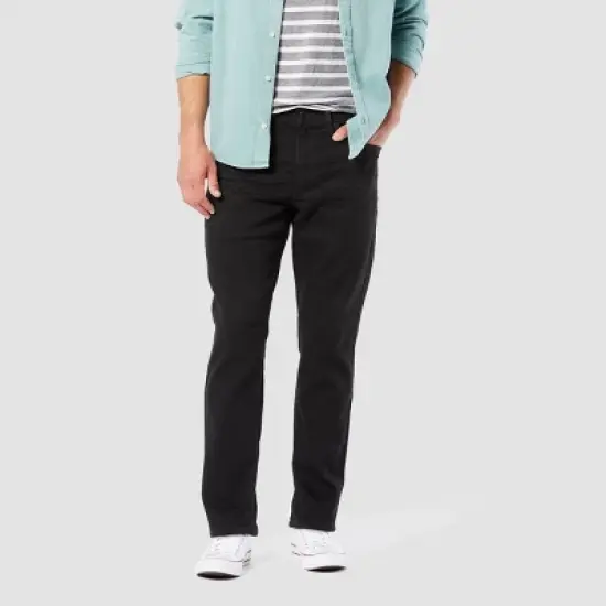 DENIZEN&reg; from Levi's&reg; Men's 231&trade; Athletic Fit Jeans image {4}