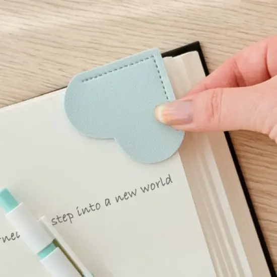 Wrapables Leather Corner Bookmarks, Page Marker, Reading Supplies (Set of 8), Hearts image {4}