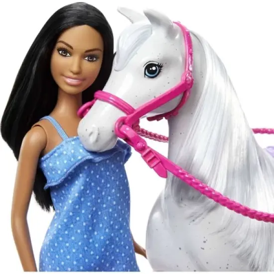 Barbie and Horse Playset image {2}