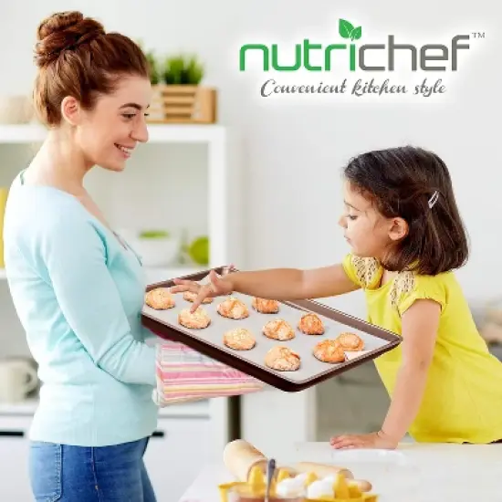 NutriChef 3-Piece Non-Stick Carbon Steel Bakeware Set (NC3TRBX3.5) image {7}