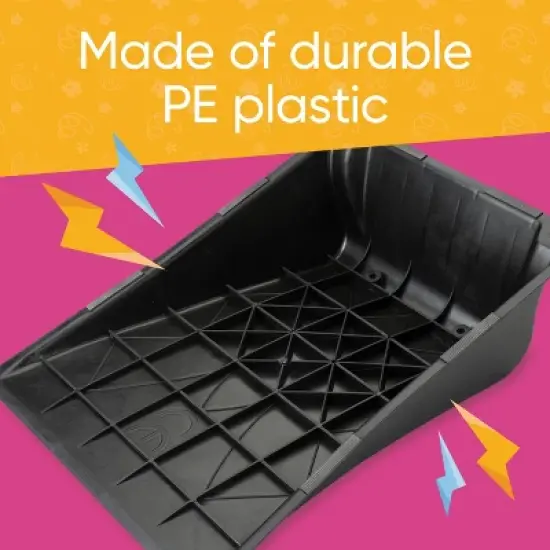 Hearthsong Multi-Use Curved Ramp for Use with Remote Control (RC) Vehicles image {4}