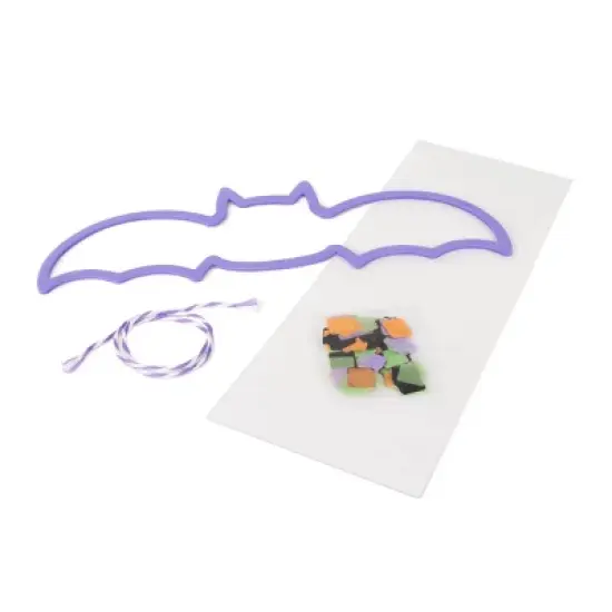 Suncatcher Bat - Bullseye's Playground&trade; image {1}