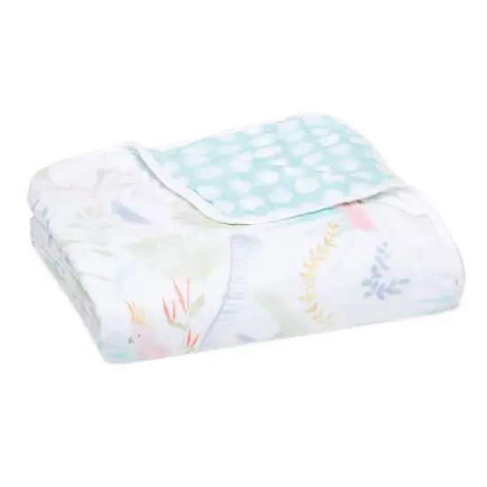 aden + anais Essentials Muslin Blanket image {10}