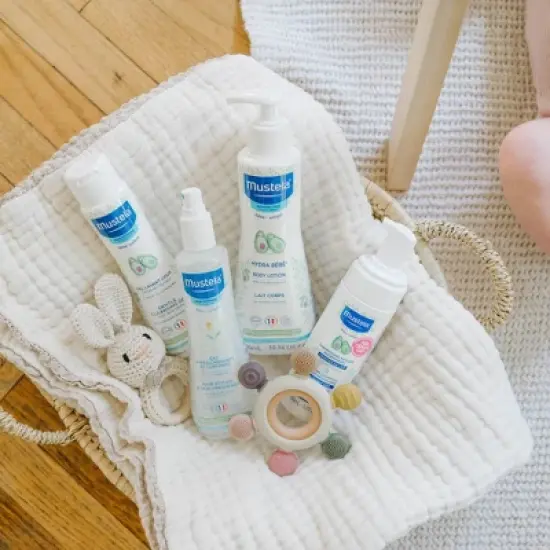 Mustela Welcome Baby Gift Set - 4pc image {3}
